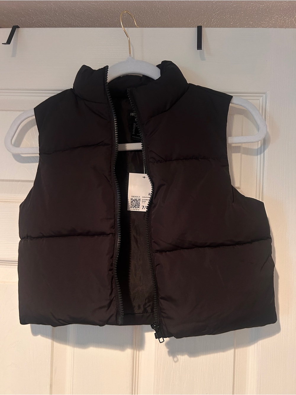 Forever 21 Kids Black Puffer Vest